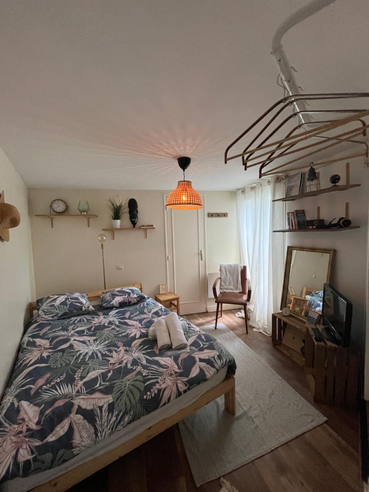Le Duo Des Garennes - Entre Confort & Independance - Cour Exterieure En Centre De Blois